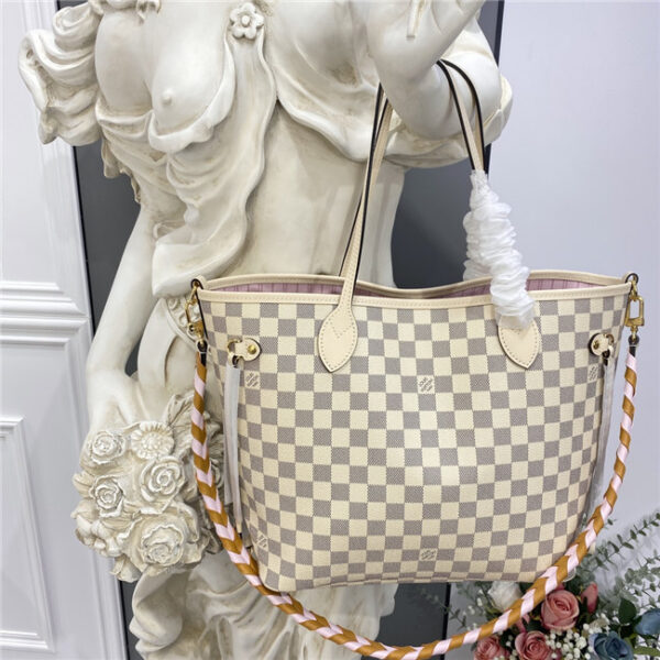 Louis Vuitton Neverfull MM