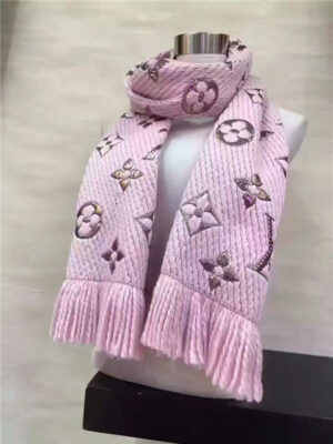 Louis Vuitton Logomania Shine Scarf (Rose Ballerine)