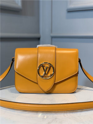 Louis Vuitton Pont 9 Summer Gold