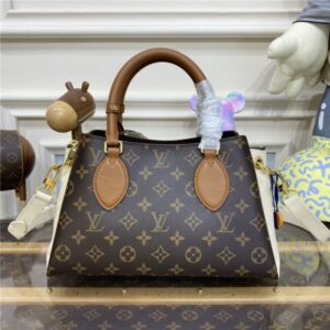 Louis Vuitton Opera BB M46495 (Varied Colors)