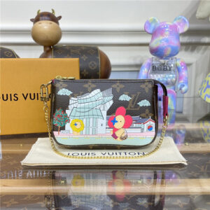 Louis Vuitton Mini Pochette Accessoires Fuchsia