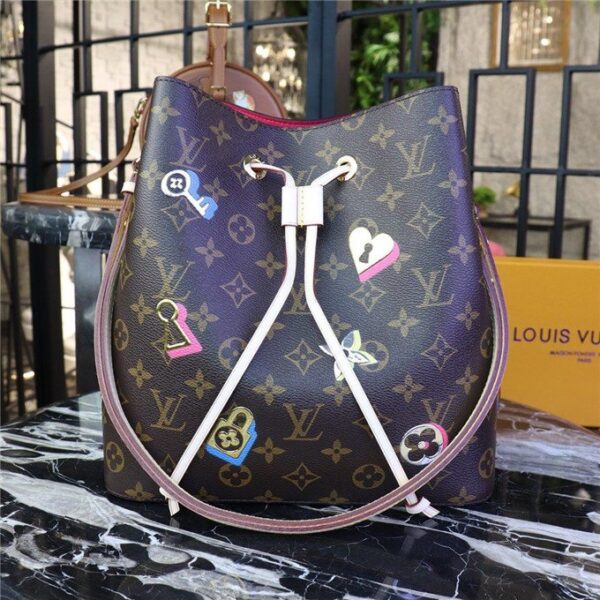 Louis Vuitton NeoNoe Monogram Love Lock