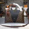 Louis Vuitton V Tote MM Noir