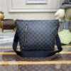 Louis Vuitton Mick PM