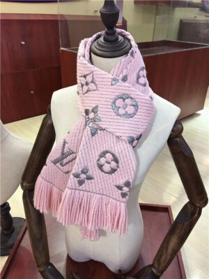 Louis Vuitton Logomania Shine Scarf (Rose Ballerine)