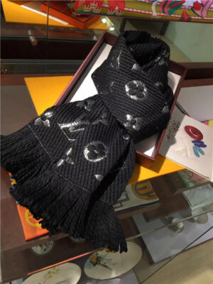Louis Vuitton Logomania Shine Scarf (Varied Colors)
