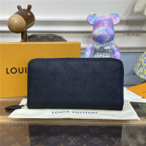 Louis Vuitton Zippy Wallet Mahina Noir