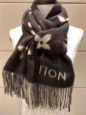 Louis Vuitton Reykjavik Scarf (Brown)