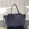 Valentino Rockstud Rolling Black with turquoise stone