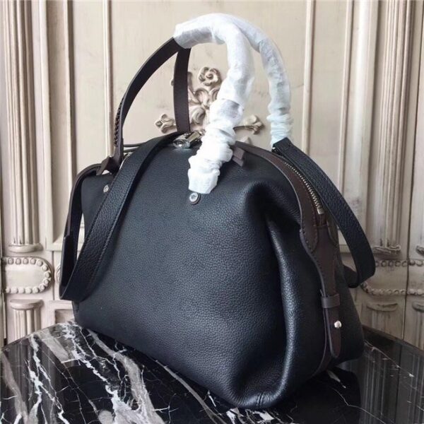 Louis Vuitton Asteria Noir