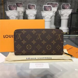 Louis Vuitton Zippy Wallet