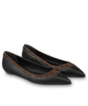 Louis Vuitton Womens Signature Flat Ballerina