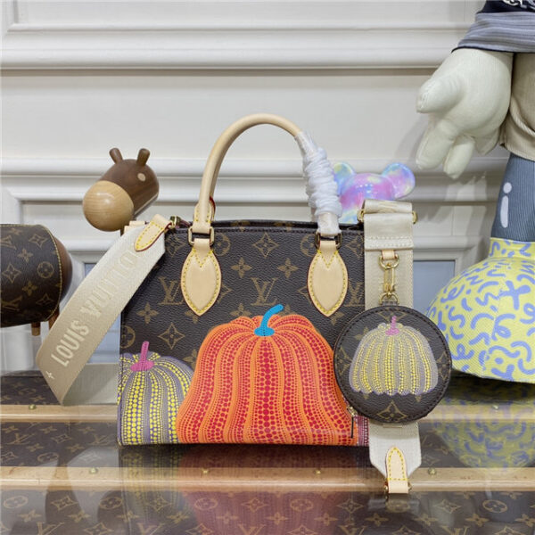 Louis Vuitton X YK OnTheGo PM M46467