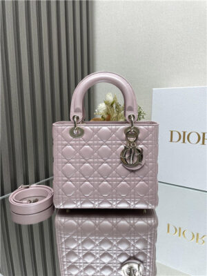 Dior Medium Lady Dior Bag M0565 Pink Pearlescent