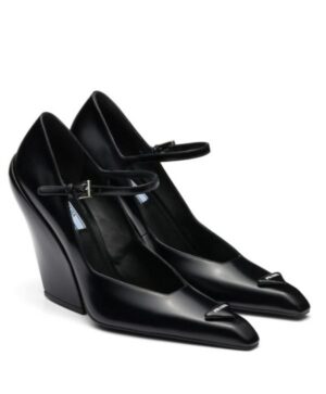 Prada Womens Brushed Leather Pumps Black