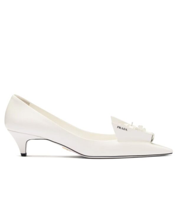 Prada Womens Brushed Leather Pumps With Floral Appliques 1I300N