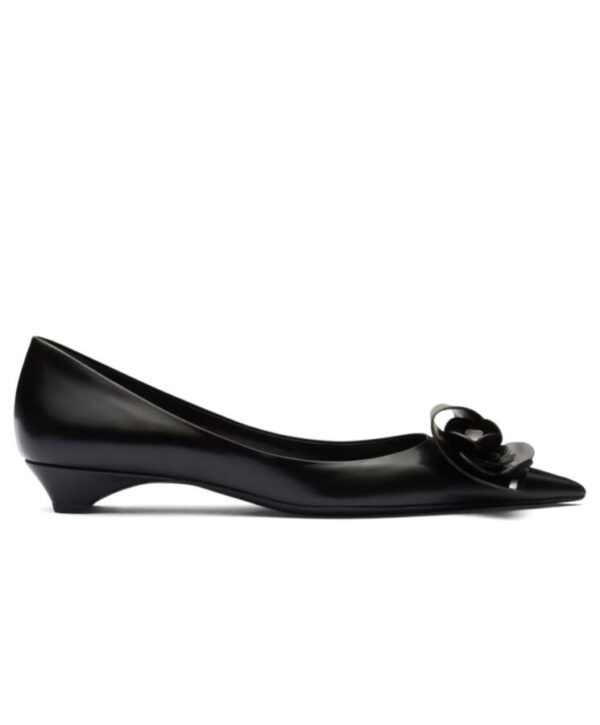 Prada Womens Brushed Leather Pumps With Floral Appliques 1I363N